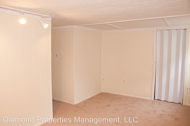 Building Photo - 440 Ocean Ave