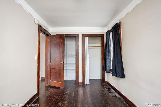 Foto del edificio - 25175 Dale St