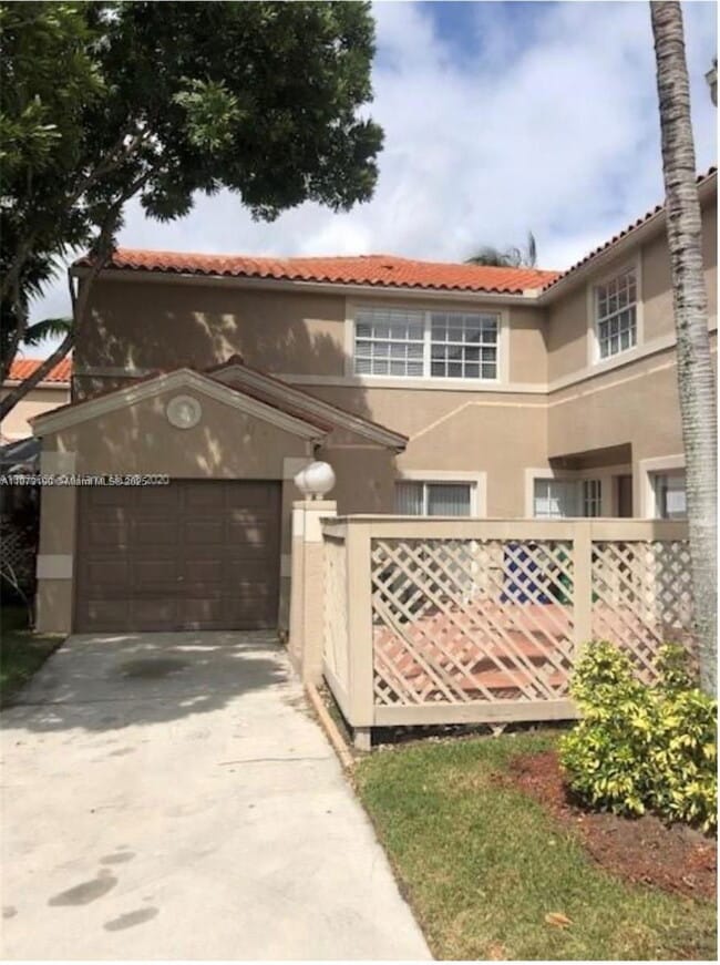 Photo - 11047 Longboat Dr House