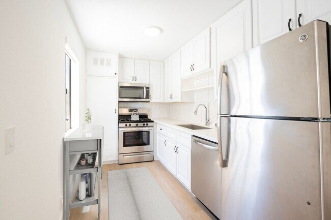 Foto del edificio - Lexington Ave 5716