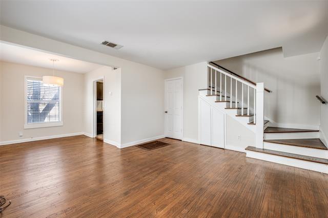 Building Photo - 306 N Montreal Ave