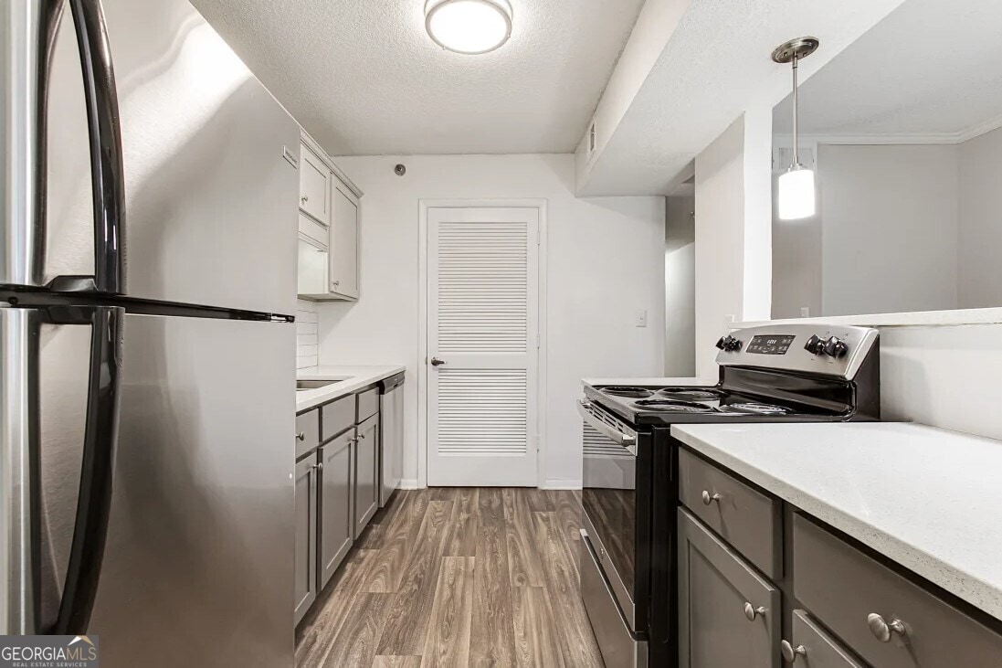 Foto principal - 2330 Cobb Pkwy SE