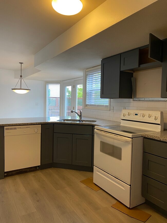 Cocina - 1205 Pinewood Dr
