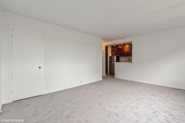 Foto del edificio - 2909 N Sheridan Rd