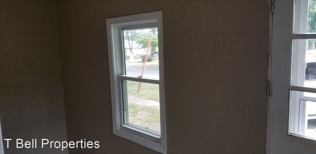 Foto del edificio - 3 br, 1 bath House - 513 Burlington St.