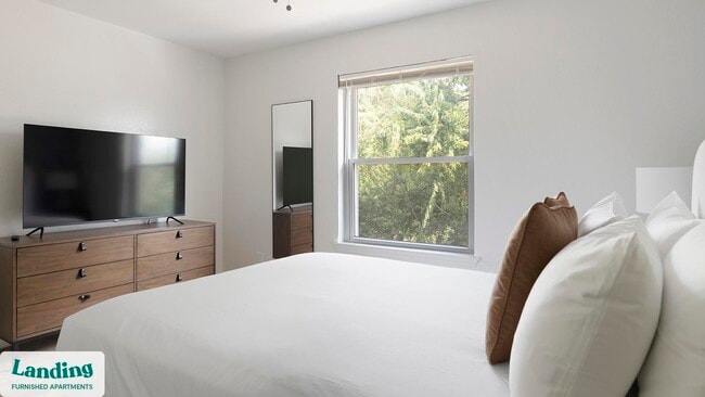 Foto del edificio - 1225 E Pleasant Run Rd