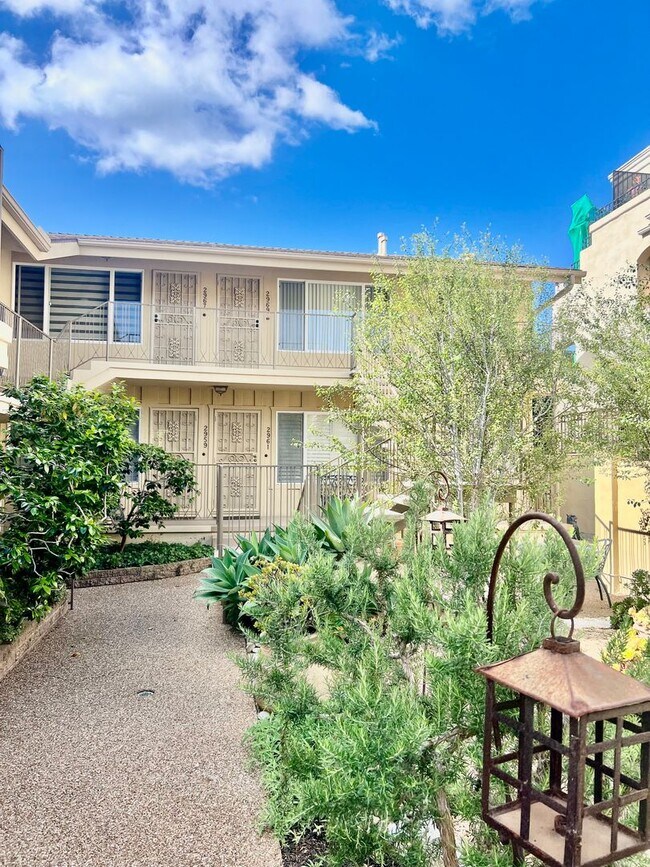 Foto del edificio - La Playa 1 bedroom, 1 bath Walking Distance to Bay & Point Loma Village