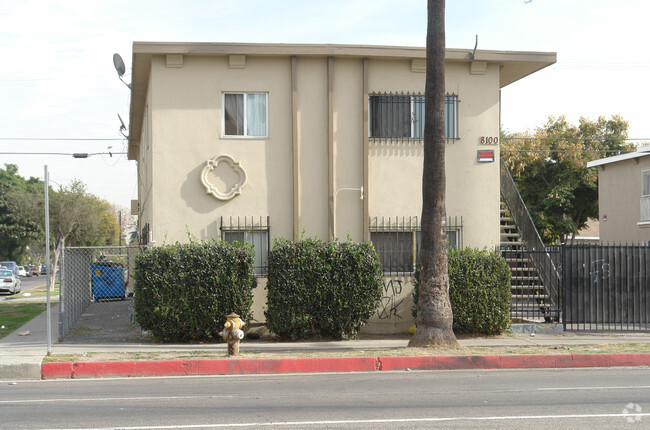 Building Photo - 8100 Avalon Blvd