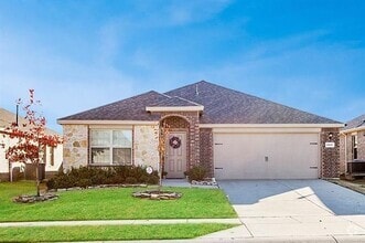 Building Photo - 2117 Shady Glen Trail