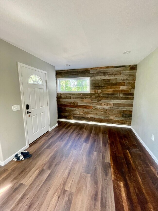 Foto del edificio - Fantastic 4 bedroom single family home on ...