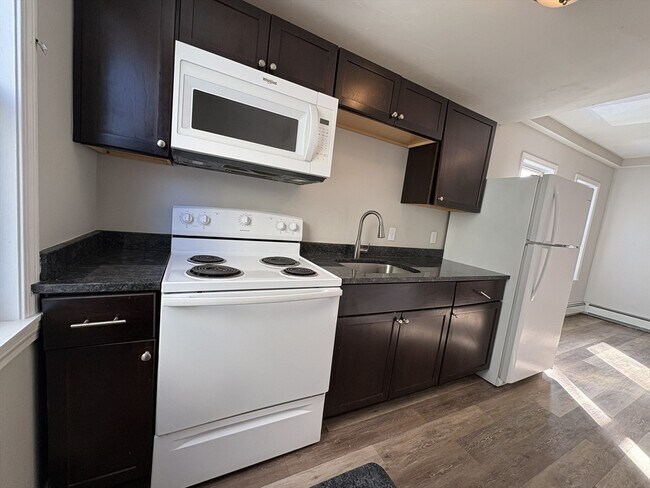 Foto del edificio - 171 Pleasant St