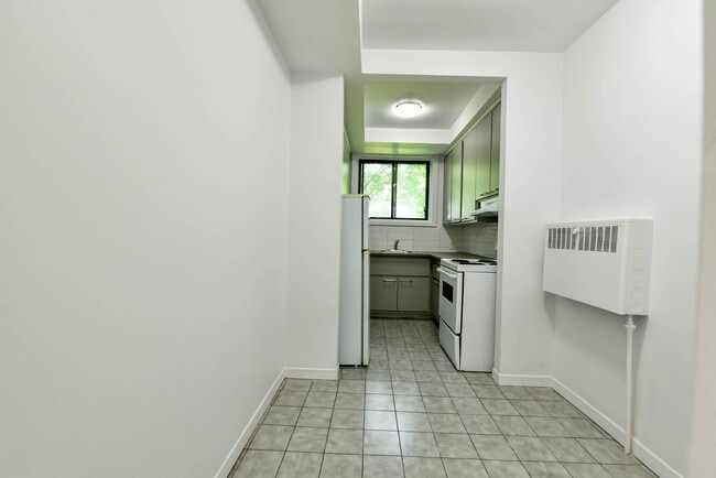 Photo du bâtiment - 3250 Av. Van Horne
