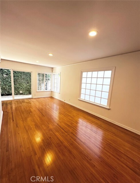 Foto del edificio - 1206 1st St