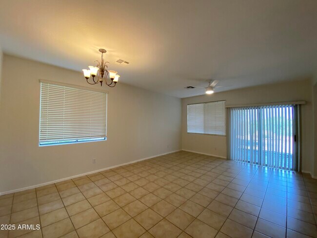 Building Photo - 2442 W Patagonia Way