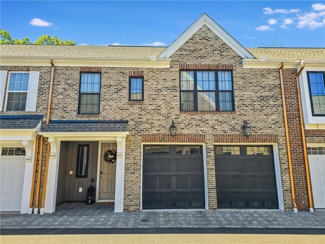 Photo - 707 England Rd Townhome