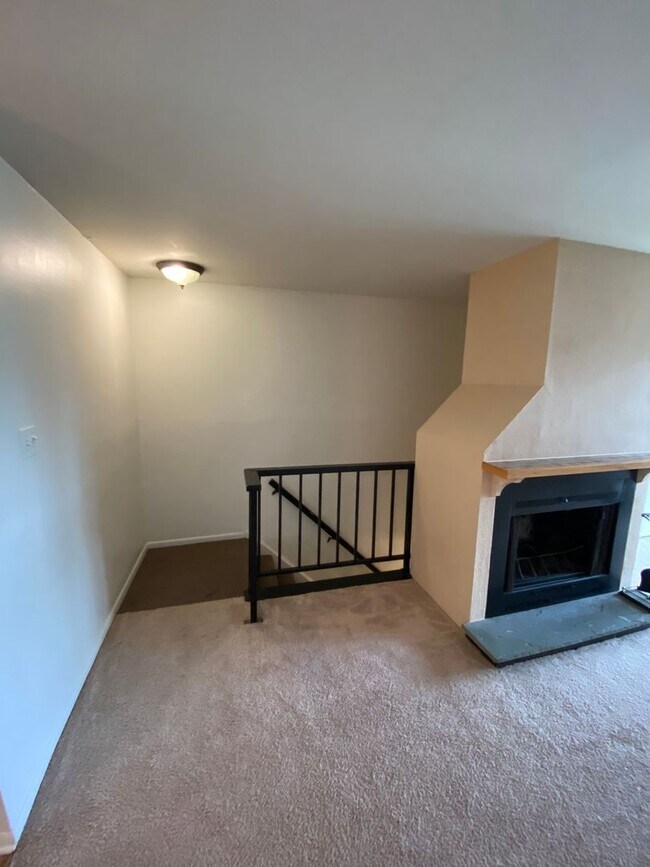Foto del edificio - Lovely One Bedroom Apartment in Mount Joy!