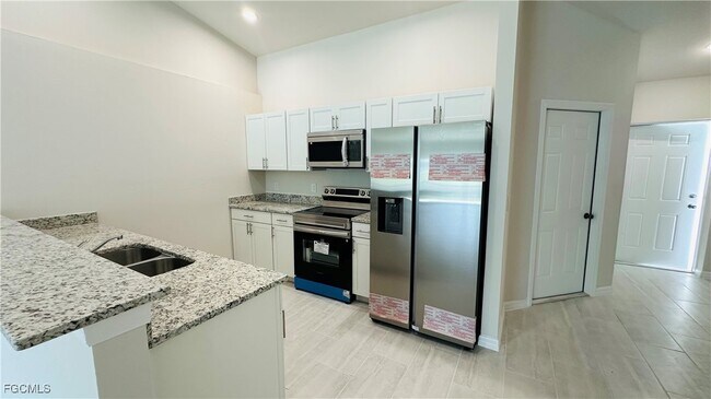 Foto del edificio - 607 SE 7th St