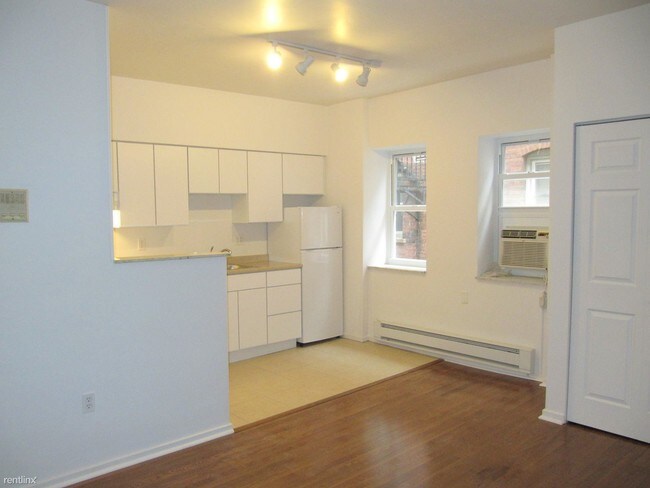 Building Photo - 1 br, 1 bath  - 316 S Mathilda St 2, 9