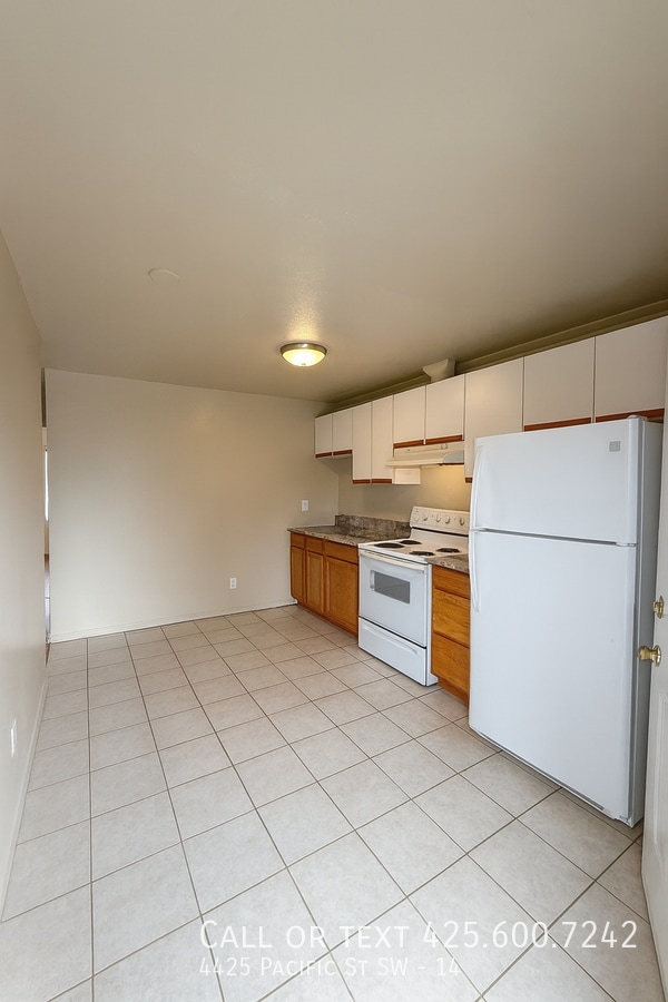 Foto del edificio - 4425 Pacific St SW