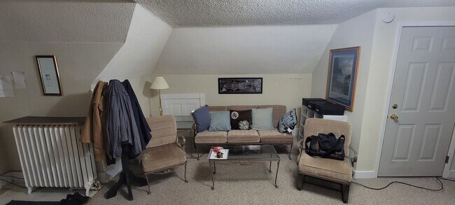 Foto del edificio - 1817 E 1st St