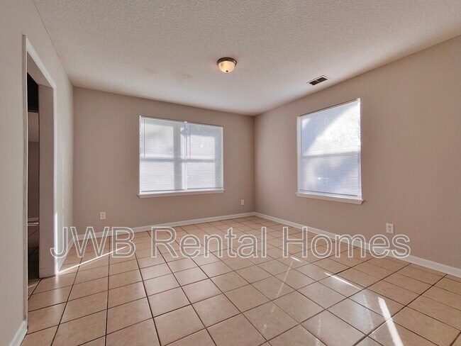 Foto del edificio - 2721 Lowell Ave