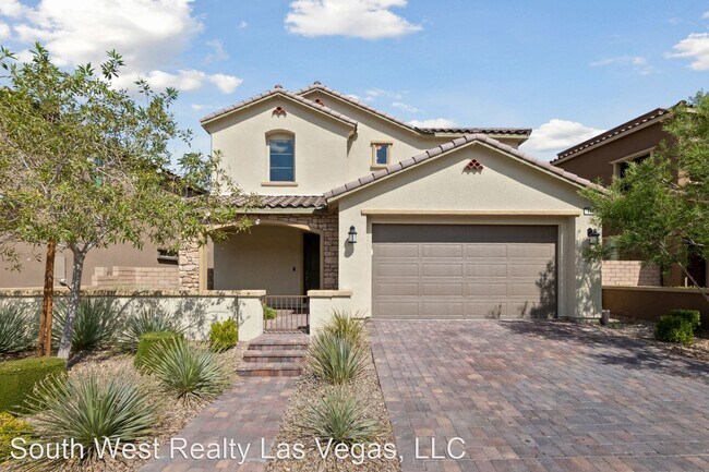 Building Photo - 4 br, 3.5 bath House - 444 Astillero Street