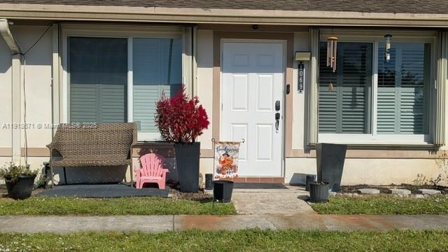 Foto principal - 8069 SW 19th Ct