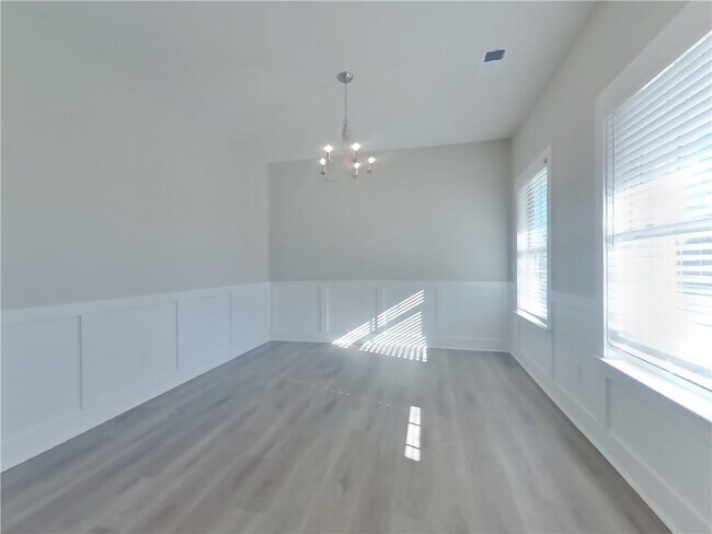 Foto del edificio - 409 Curlin Ct