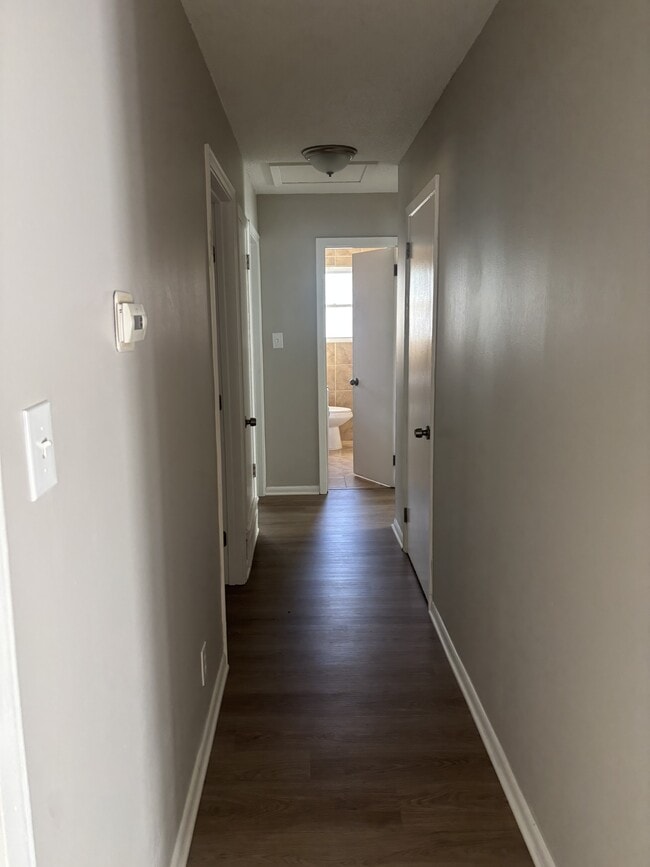 Building Photo - 3294 Gatewood Dr