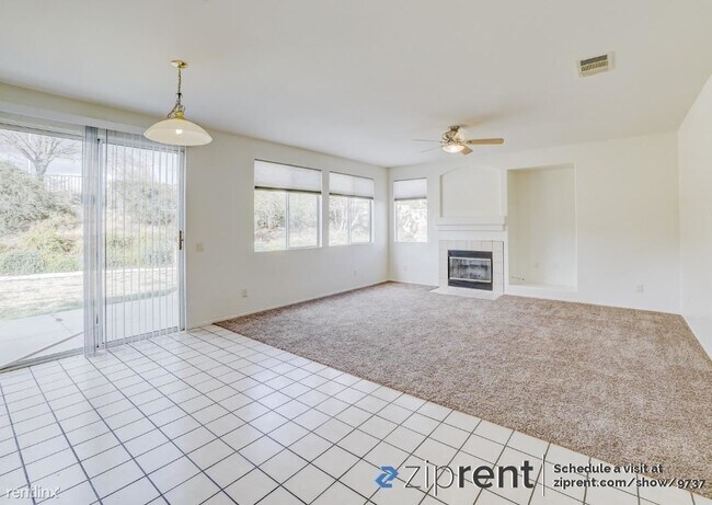 Foto del edificio - 4 br, 2.5 bath House - 40361 Encanto Place...