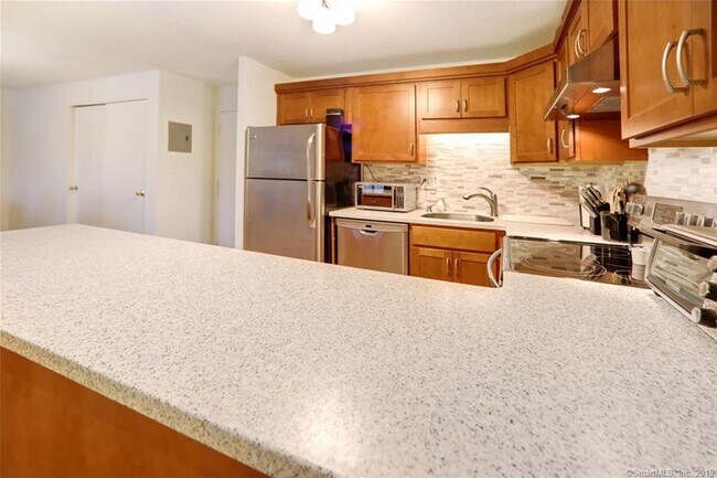 Building Photo - 1407 Harbor View Dr