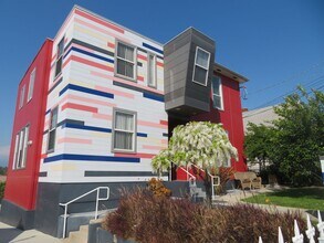 Building Photo - 141 W Ave 31