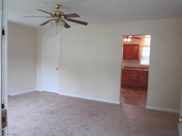 Building Photo - RENTAL