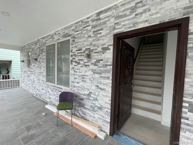 Foto del edificio - 136 Park Ave