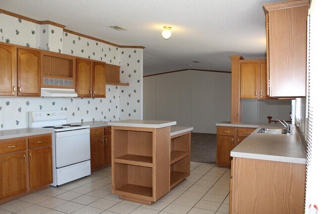 Building Photo - 143 Carter Hills Ln