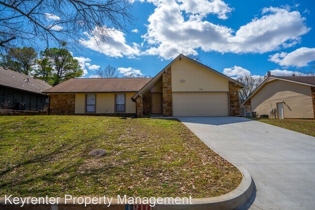 Building Photo - 3 br, 2 bath House - 1810 W 64th St
