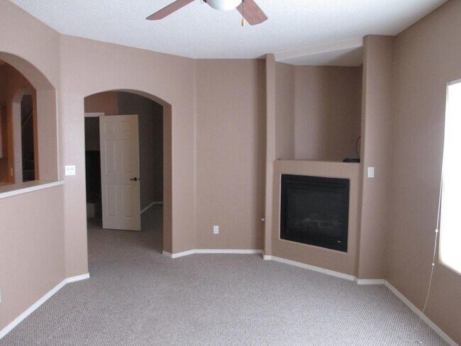 Foto del edificio - 7104 Montecito Ct NW