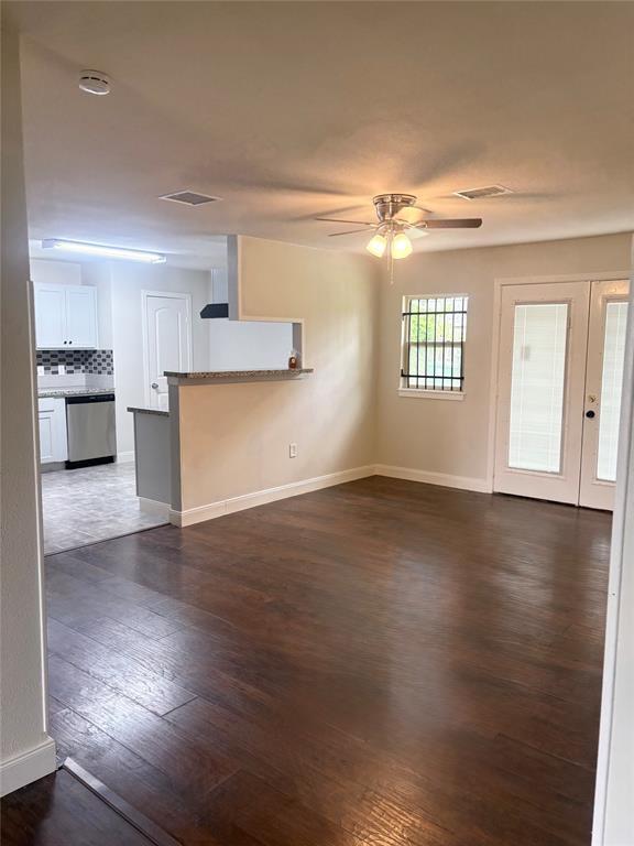Foto del edificio - 3802 Westhampton Dr
