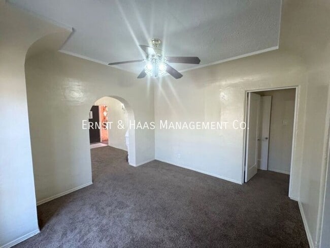 Foto del edificio - 1407 Olive Ave