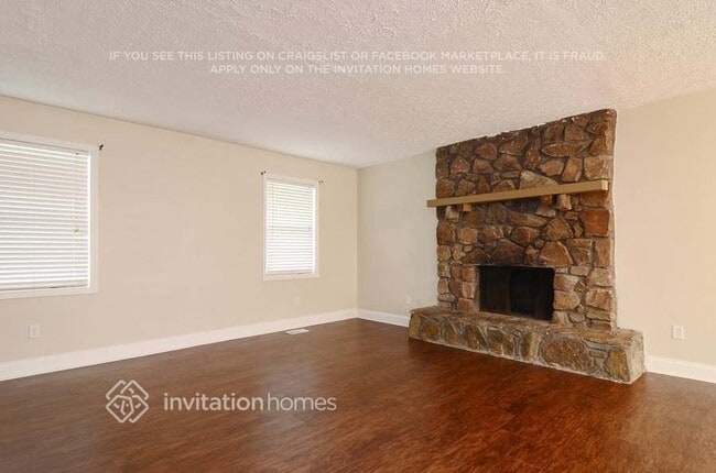 Building Photo - 3421 Stone Ridge Dr