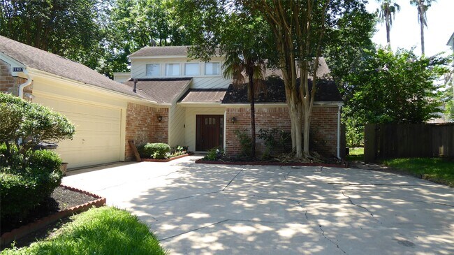 Foto del edificio - 11407 Briar Rose Dr