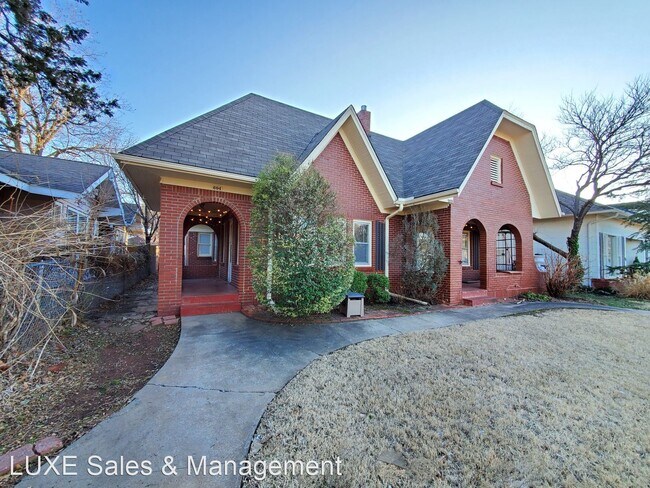 Building Photo - 2 br, 2 bath House - 604 NW 19th St
