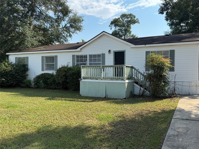 Building Photo - 146 Carmen Blvd
