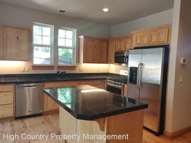 Foto del edificio - 3 br, 2.5 bath House - 2379 NW Labiche