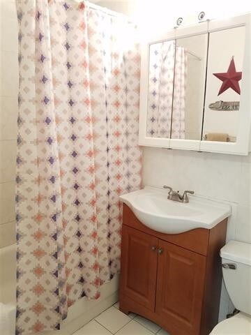 Foto del edificio - 135 Montgomery St