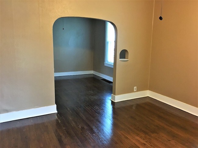 Building Photo - 2638 Avenue C