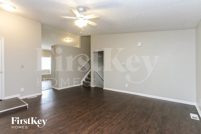 Building Photo - 3912 Truro Ct