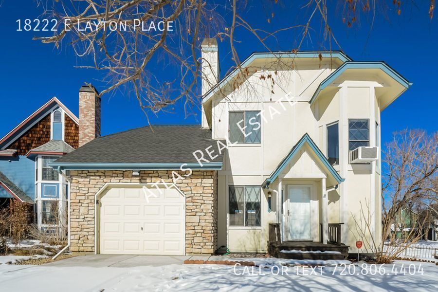 Primary Photo - Charming 3 Bedroom 2 Bath Home in located ...