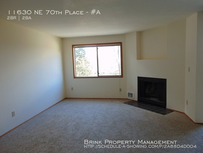 Building Photo - 11630 NE 70th Pl