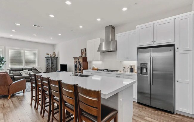 Foto del edificio - 27238 Narrowleaf Willow Ln